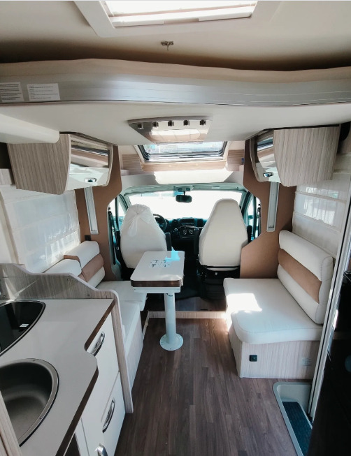 Camper Van Elnagh Elnagh T-Loft 532 WINTER Alarm Solar Camera Air Conditioning Truma Diesel E Awning Remis Retrofitted: das Bild 9 Camper Van Elnagh Elnagh T-Loft 532 WINTER Alarm Solar Camera Air Conditioning Truma Diesel E Awning Remis Retrofitted: das Bild 9