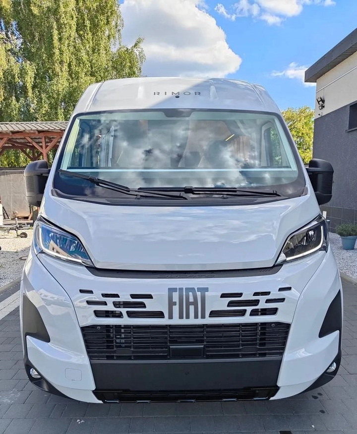 Fiat Ducato Rimor Horus 45 NEW AUTOMAT Grau Truma Diesel Lampen FULL LED 4-Sitzer - Wohnmobil: das Bild 2 Fiat Ducato Rimor Horus 45 NEW AUTOMAT Grau Truma Diesel Lampen FULL LED 4-Sitzer - Wohnmobil: das Bild 2