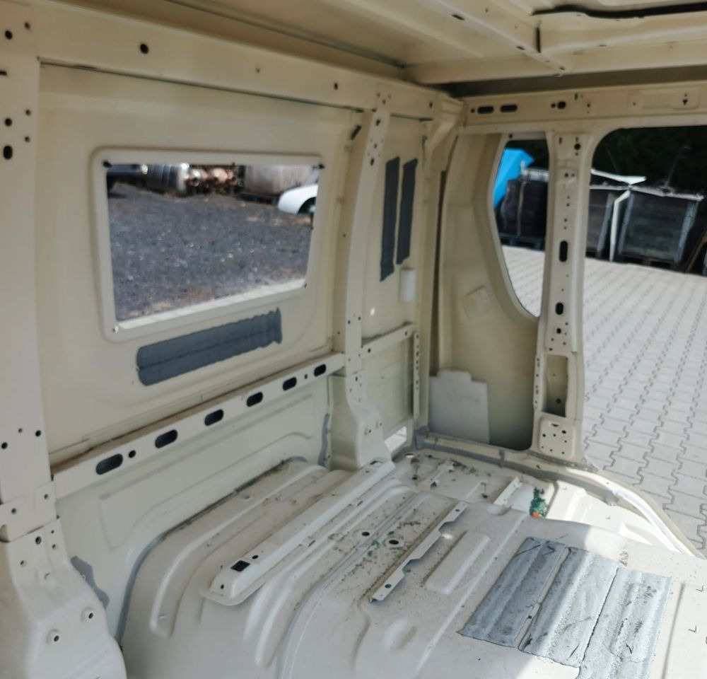 Fahrerhaus für LKW KABINA SCANIA P NGT: das Bild 7