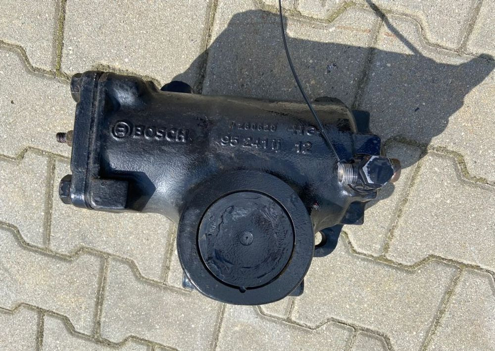 Kolumna kierownicza MAN TGL TGM TG 3 euro 6 przekładnia - Lenksäule für LKW: das Bild 3 Kolumna kierownicza MAN TGL TGM TG 3 euro 6 przekładnia - Lenksäule für LKW: das Bild 3
