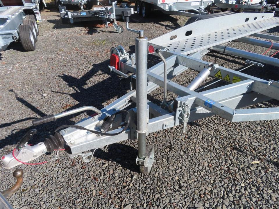 Böckmann, Autotransporter, 2,7 to. kippbar, 100 km, PKW Anhänger - Autotransporter Anhänger: das Bild 3 Böckmann, Autotransporter, 2,7 to. kippbar, 100 km, PKW Anhänger - Autotransporter Anhänger: das Bild 3