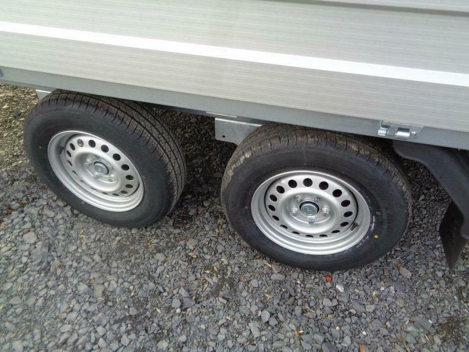 Pritschenanhänger/ Plattformanhänger Böckmann HL-AL 4121/27 ECO PKW-Anhänger, 2,7to. Hochlader: das Bild 8