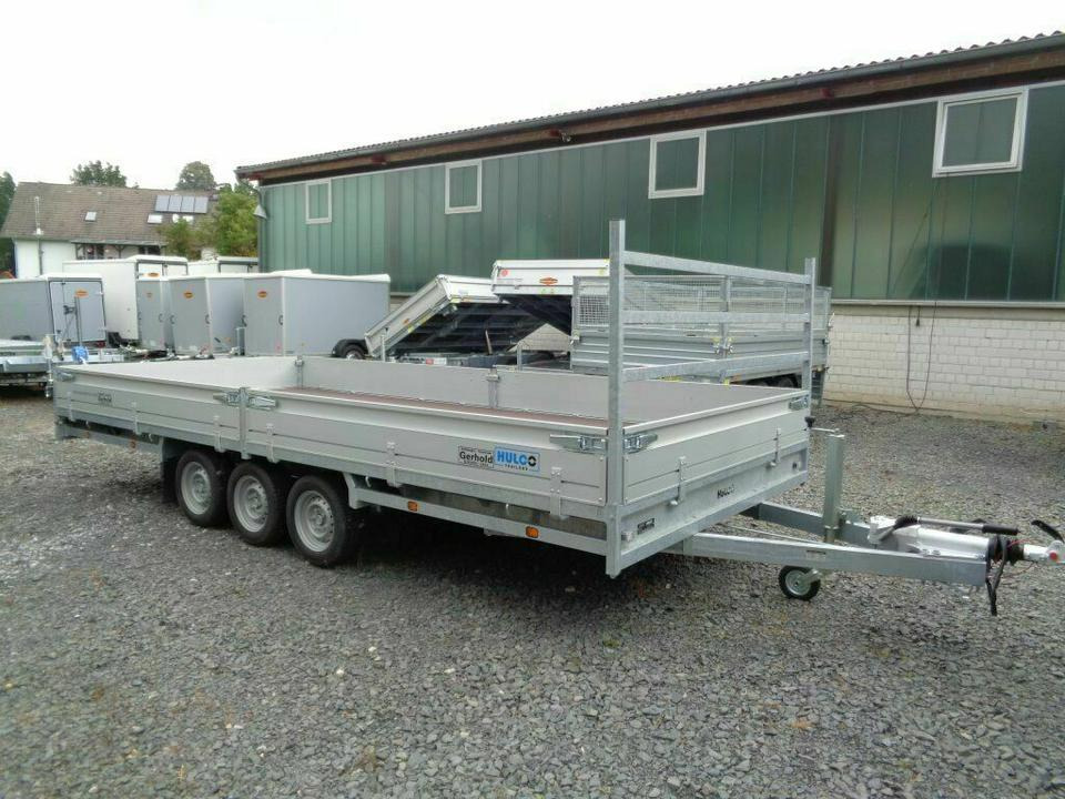 Böckmann Humbaur, Hulco - PKW Anhänger Tridem 3,5 to 5x2,2m - Pritschenanhänger/ Plattformanhänger: das Bild 1 Böckmann Humbaur, Hulco - PKW Anhänger Tridem 3,5 to 5x2,2m - Pritschenanhänger/ Plattformanhänger: das Bild 1