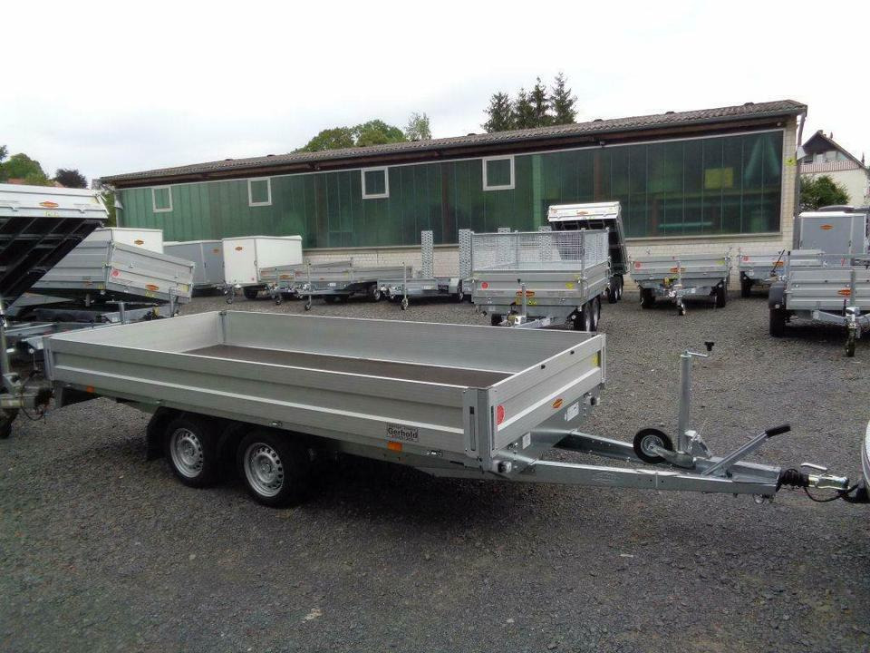 Böckmann PKW-Anhänger 2700 kg 13 Zoll-Räder Hochlader, sofort - Pritschenanhänger/ Plattformanhänger: das Bild 2 Böckmann PKW-Anhänger 2700 kg 13 Zoll-Räder Hochlader, sofort - Pritschenanhänger/ Plattformanhänger: das Bild 2