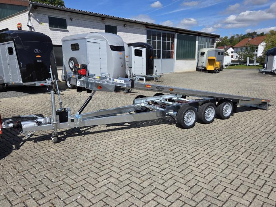 Böckmann PKW-Anhänger, Autotransporter 3,5to. E-Winde 100 km/h - Autotransporter Anhänger: das Bild 1 Böckmann PKW-Anhänger, Autotransporter 3,5to. E-Winde 100 km/h - Autotransporter Anhänger: das Bild 1