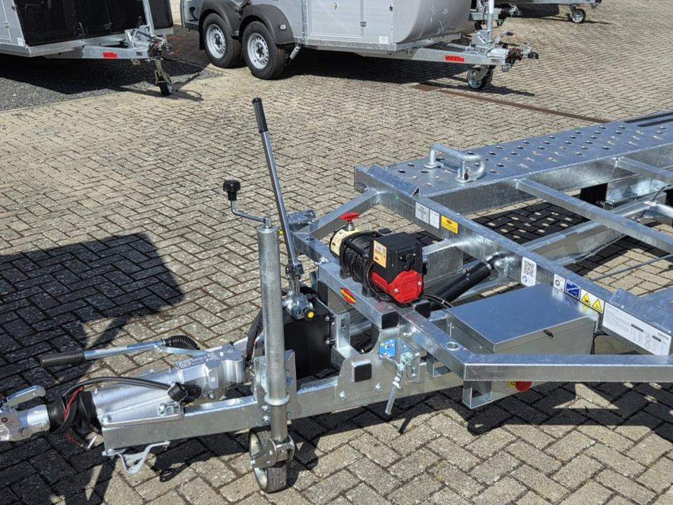 Böckmann PKW-Anhänger, Autotransporter 3,5to. E-Winde 100 km/h - Autotransporter Anhänger: das Bild 5 Böckmann PKW-Anhänger, Autotransporter 3,5to. E-Winde 100 km/h - Autotransporter Anhänger: das Bild 5