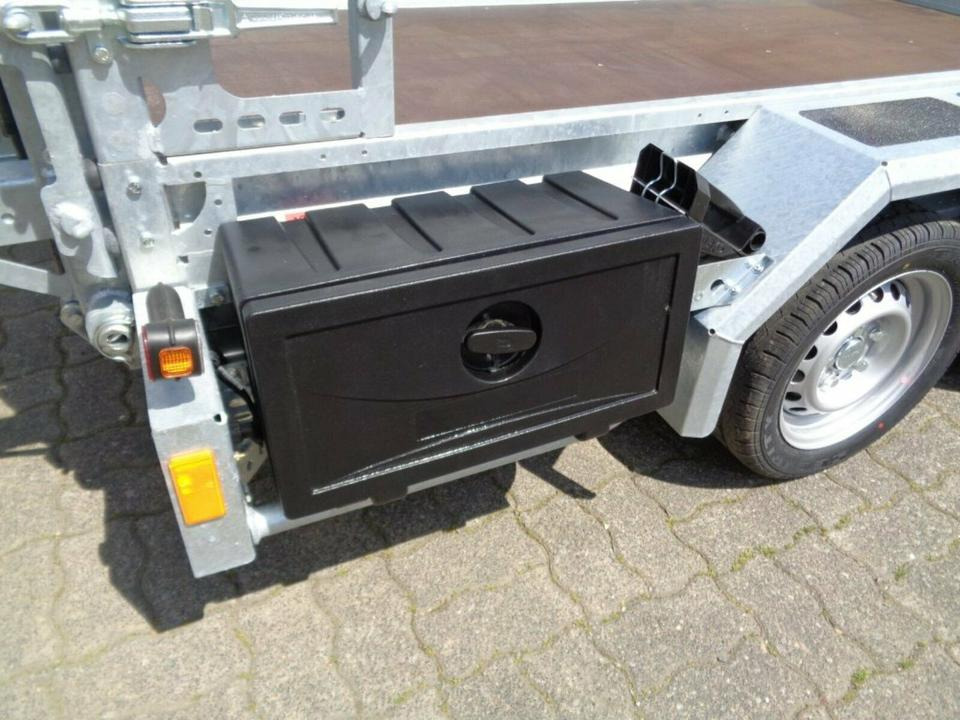 Baumaschinenanhänger Böckmann PKW-Anhänger, Baumaschinentransporter, 2,7 to. 100 km/h: das Bild 7 Baumaschinenanhänger Böckmann PKW-Anhänger, Baumaschinentransporter, 2,7 to. 100 km/h: das Bild 7