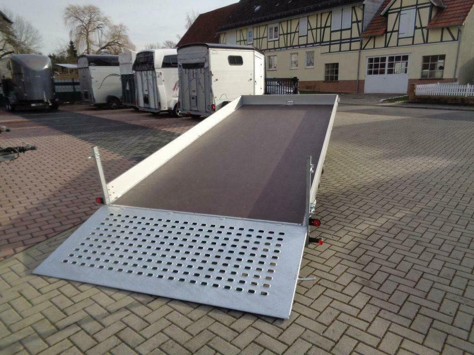 Böckmann PKW-Anhänger Universaltransporter kippbar 3,5t - Pritschenanhänger/ Plattformanhänger: das Bild 3 Böckmann PKW-Anhänger Universaltransporter kippbar 3,5t - Pritschenanhänger/ Plattformanhänger: das Bild 3