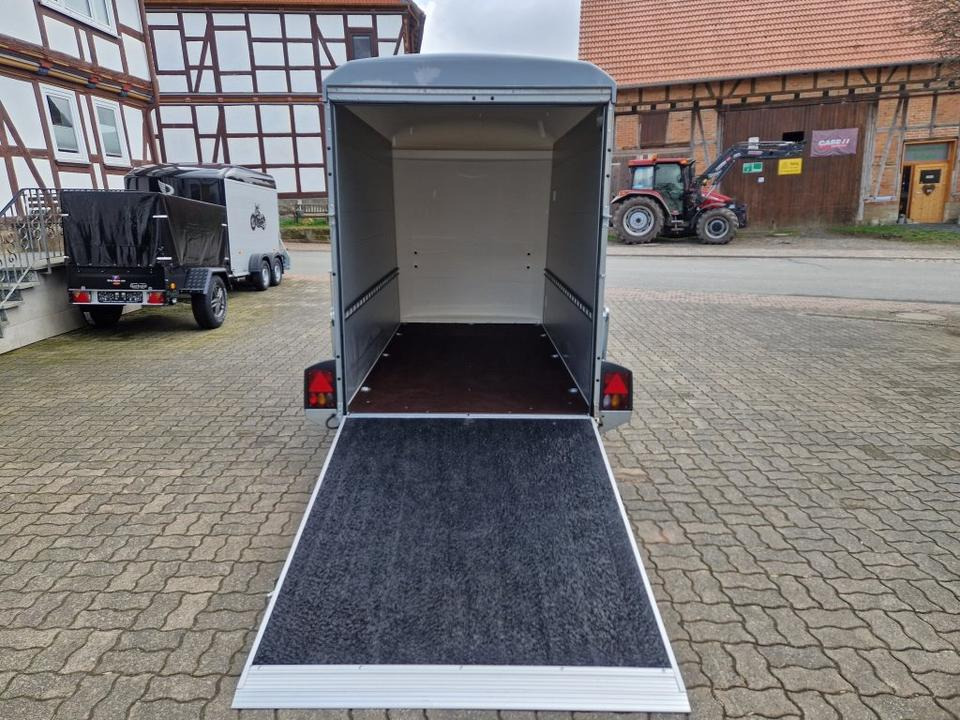 Böckmann PKW- Kofferanhänger KT PB AL 3015/15 M F 100km - Motorradanhänger: das Bild 4 Böckmann PKW- Kofferanhänger KT PB AL 3015/15 M F 100km - Motorradanhänger: das Bild 4