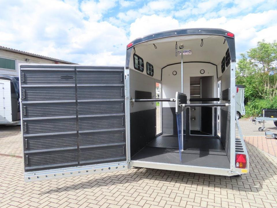 Böckmann Pferdeanhänger Big Portax WCF Vorb. Videokamera - Pferdeanhänger: das Bild 5 Böckmann Pferdeanhänger Big Portax WCF Vorb. Videokamera - Pferdeanhänger: das Bild 5