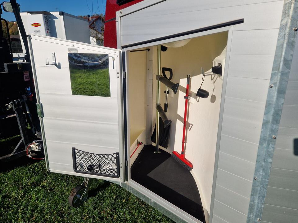 Böckmann Pferdeanhänger Champion R, SaKa., 100 km/h - Pferdeanhänger: das Bild 4 Böckmann Pferdeanhänger Champion R, SaKa., 100 km/h - Pferdeanhänger: das Bild 4