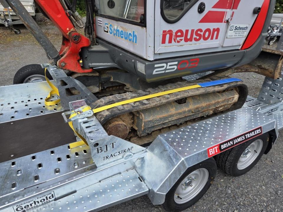 Brian James Digger Plant 3,5t Baumaschinentransporter Minibagger - Baumaschinenanhänger: das Bild 2 Brian James Digger Plant 3,5t Baumaschinentransporter Minibagger - Baumaschinenanhänger: das Bild 2