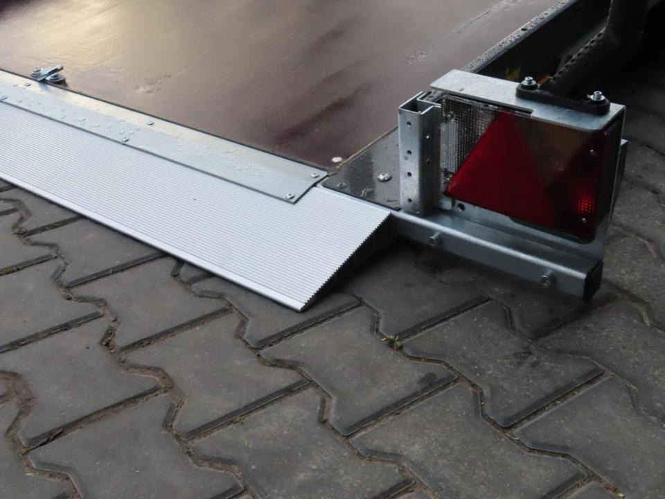 PKW Anhänger PKW Anhänger, Unsinn, Absenkanhänger UA 3118-18-13, 100 km/h: das Bild 8