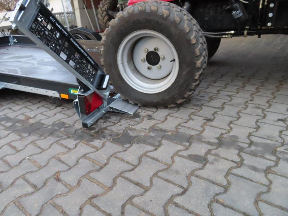 PKW Anhänger PKW Anhänger, Unsinn, Absenkanhänger UA 3118-18-13, 100 km/h: das Bild 11