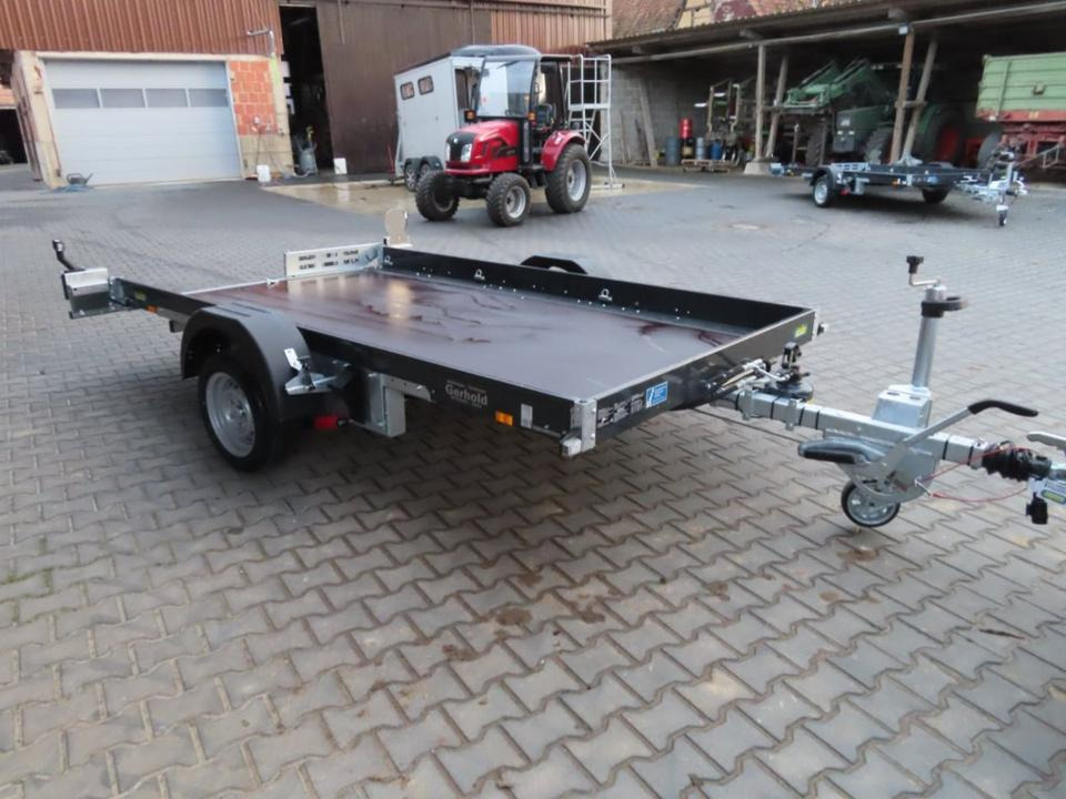 PKW Anhänger, Unsinn, Absenkanhänger UA 3118-18-13, 100 km/h - PKW Anhänger: das Bild 5 PKW Anhänger, Unsinn, Absenkanhänger UA 3118-18-13, 100 km/h - PKW Anhänger: das Bild 5