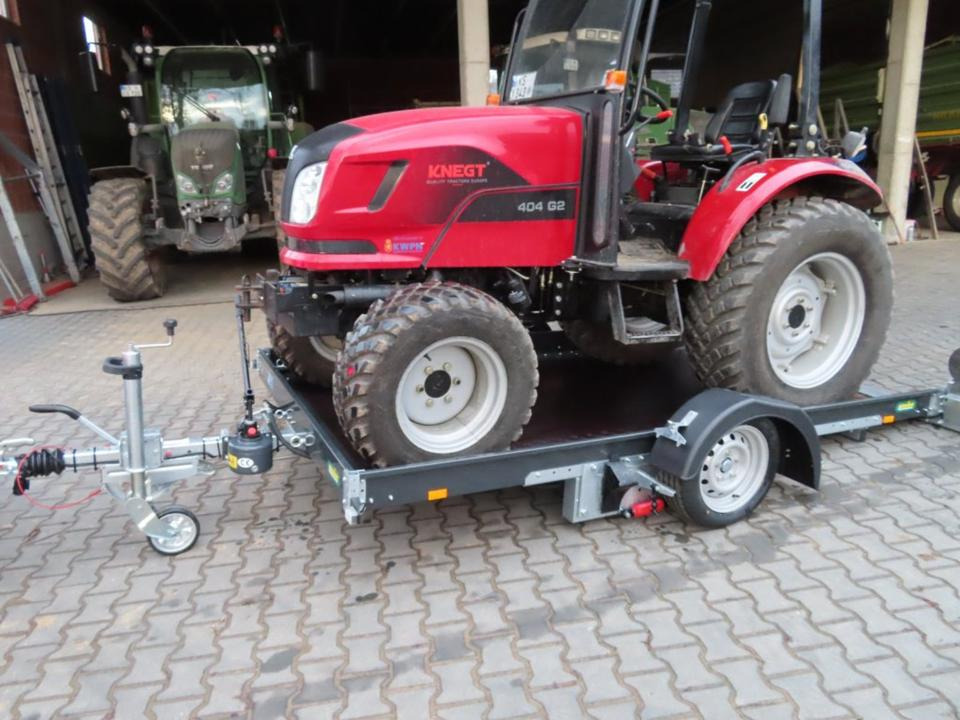 PKW Anhänger, Unsinn, Absenkanhänger UA 3118-18-13, 100 km/h - PKW Anhänger: das Bild 1 PKW Anhänger, Unsinn, Absenkanhänger UA 3118-18-13, 100 km/h - PKW Anhänger: das Bild 1