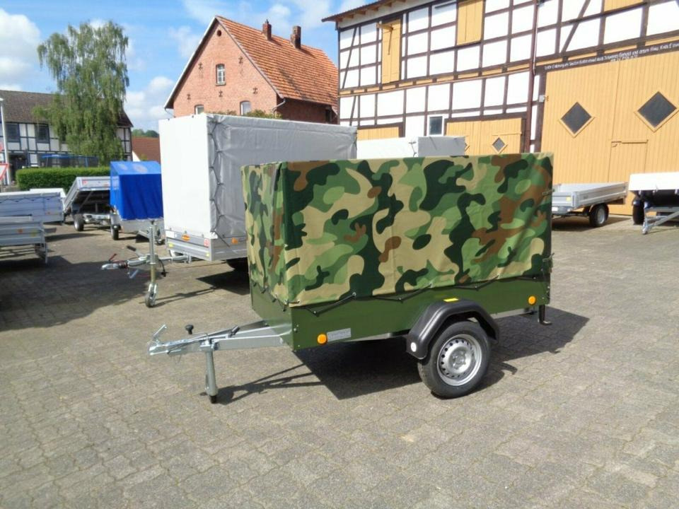 TPV PKW-Anhänger Plane und Spriegel 750 kg, Camouflage - PKW Anhänger: das Bild 1 TPV PKW-Anhänger Plane und Spriegel 750 kg, Camouflage - PKW Anhänger: das Bild 1