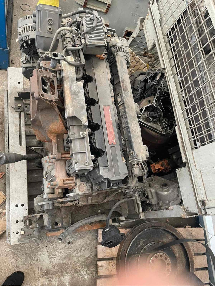 DEUTZ TCD 6.1 L6 Agri T4i - Motor für Traktor: das Bild 1 DEUTZ TCD 6.1 L6 Agri T4i - Motor für Traktor: das Bild 1