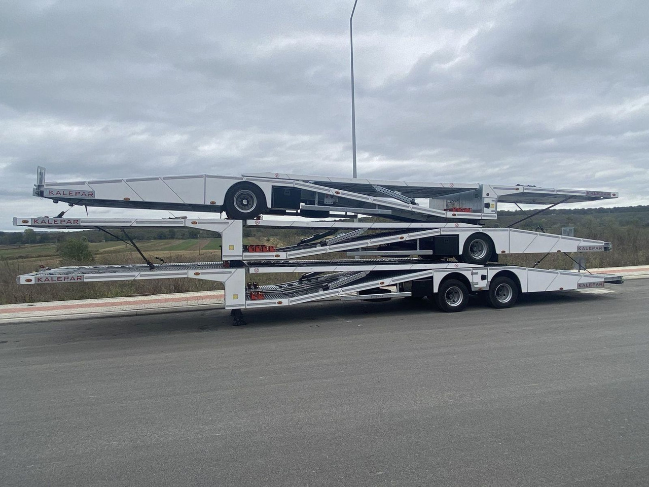 KALEPAR KLP228V4 4er-Autotransporter 2xAchse VDI - Autotransporter Auflieger: das Bild 5 KALEPAR KLP228V4 4er-Autotransporter 2xAchse VDI - Autotransporter Auflieger: das Bild 5