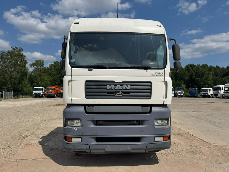 MAN TGA 18.430 (MANUAL GEARBOX / BOITE MANUELLE / PERFECT) - Sattelzugmaschine: das Bild 2 MAN TGA 18.430 (MANUAL GEARBOX / BOITE MANUELLE / PERFECT) - Sattelzugmaschine: das Bild 2