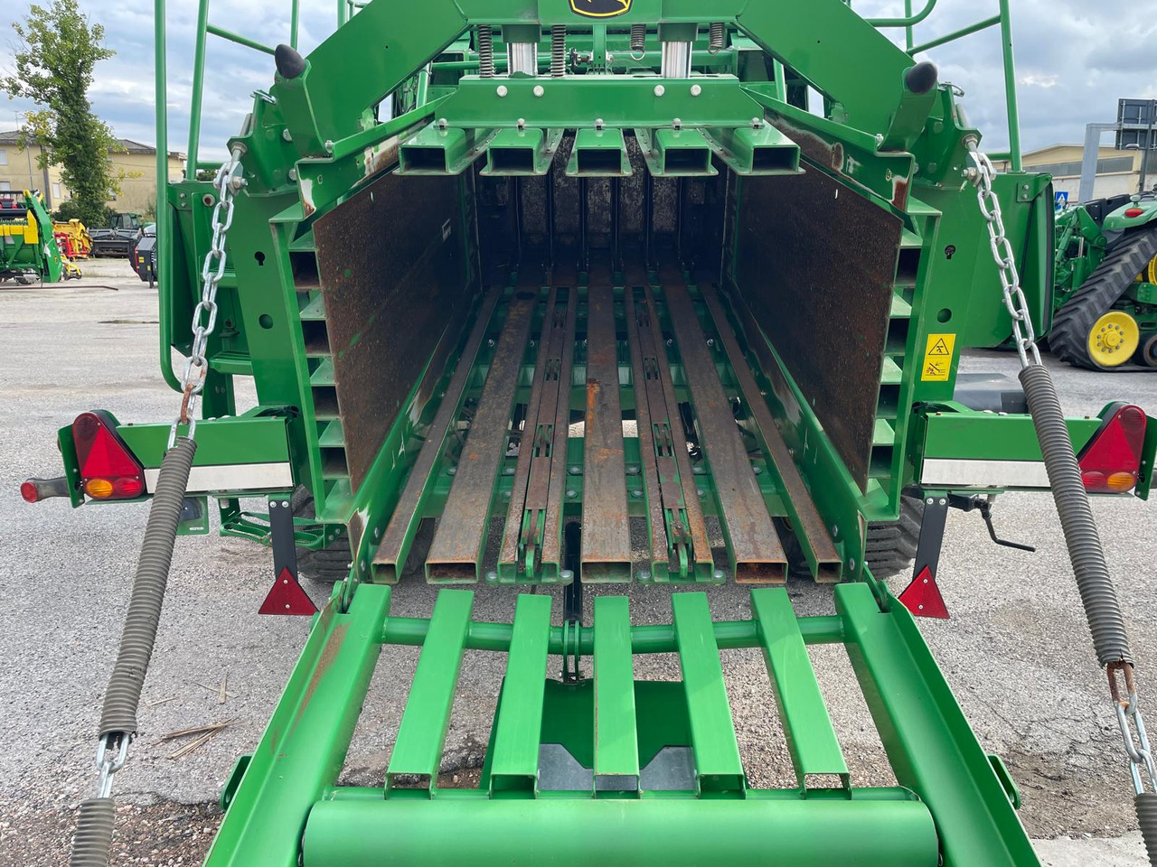 JOHN DEERE PRESSA L1534 - Packenpresse: das Bild 4 JOHN DEERE PRESSA L1534 - Packenpresse: das Bild 4