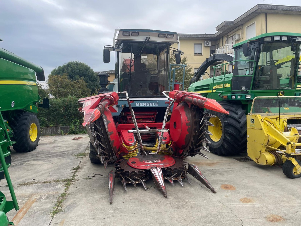 MENGELE TRINCIA SF 6000 - Feldhäcksler: das Bild 2 MENGELE TRINCIA SF 6000 - Feldhäcksler: das Bild 2