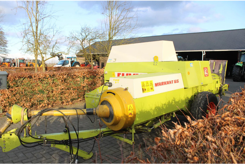 Claas Markant 65 - Erntemaschine: das Bild 4 Claas Markant 65 - Erntemaschine: das Bild 4