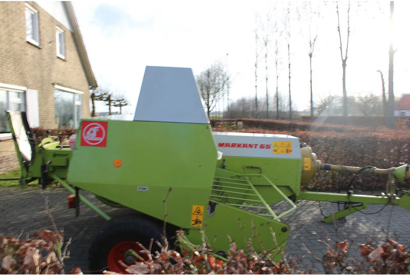Claas Markant 65 - Erntemaschine: das Bild 2 Claas Markant 65 - Erntemaschine: das Bild 2