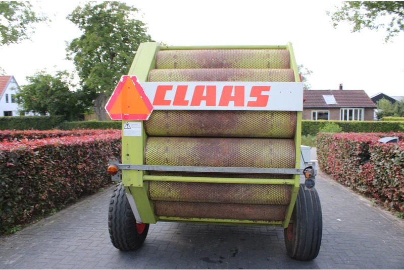 Claas Rollant 44S - Landmaschine: das Bild 4 Claas Rollant 44S - Landmaschine: das Bild 4