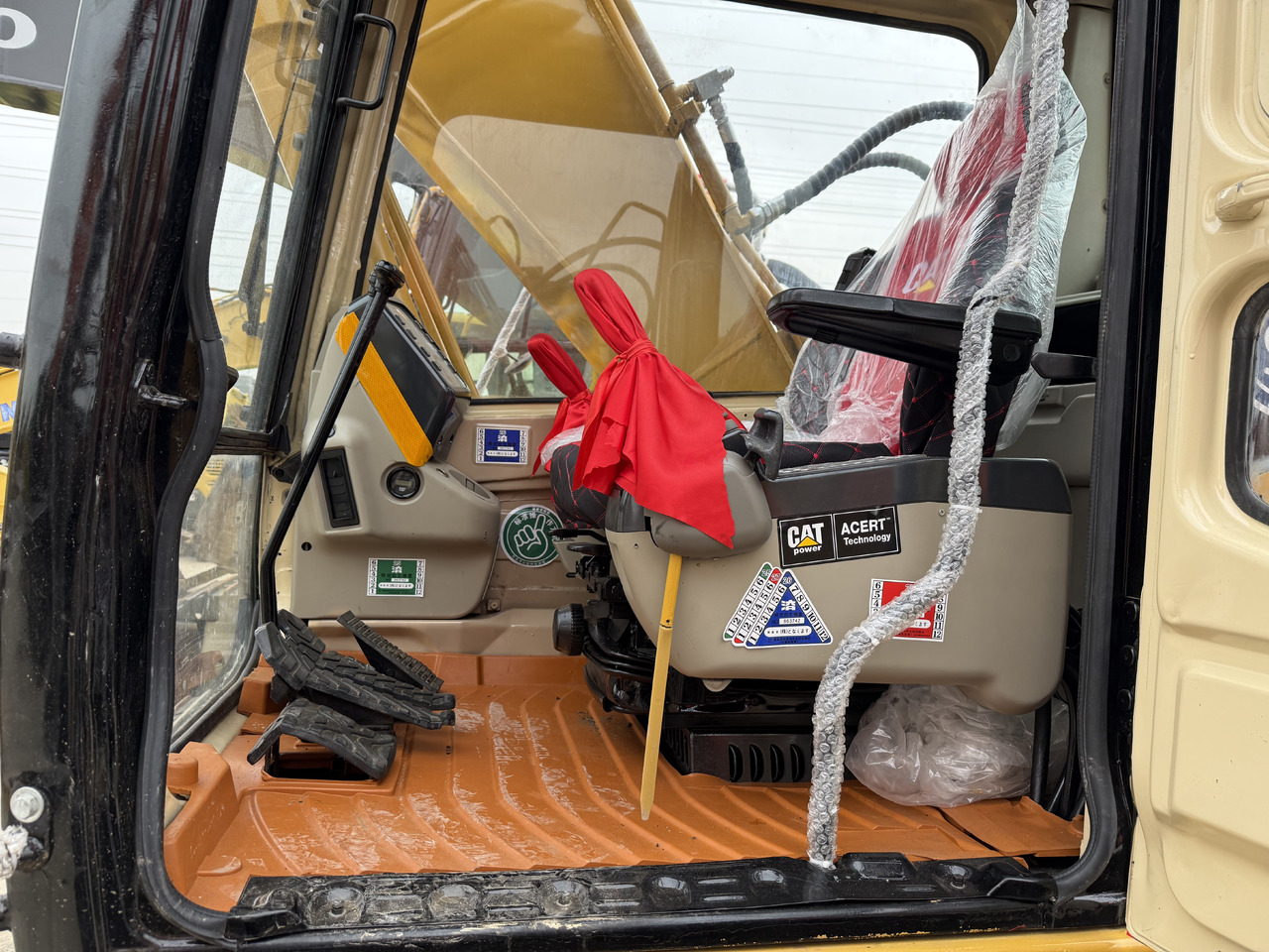 Kettenbagger CATERPILLAR 320b [ Copy ]: das Bild 16