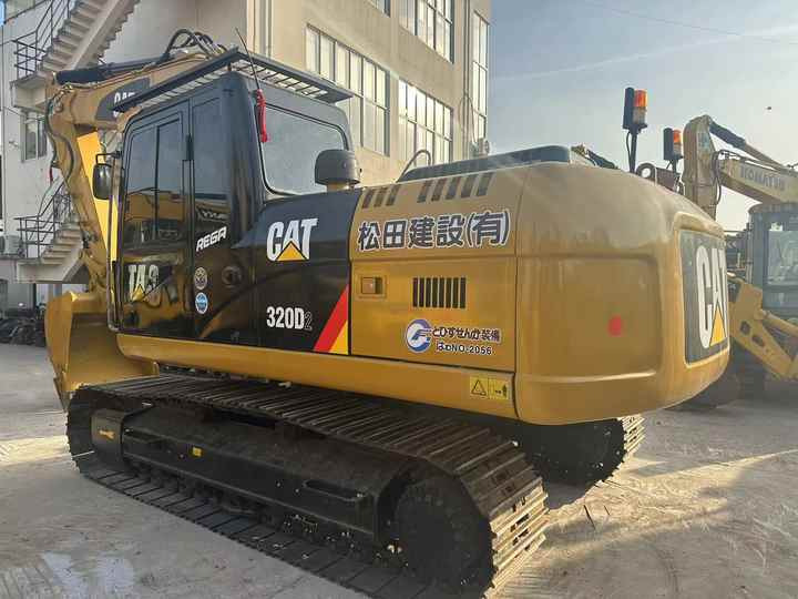 Second Hand Excavator 320D Used Low Price Caterpillar CAT 312D 315D 320D 325D in Good Condition - Kettenbagger: das Bild 3 Second Hand Excavator 320D Used Low Price Caterpillar CAT 312D 315D 320D 325D in Good Condition - Kettenbagger: das Bild 3