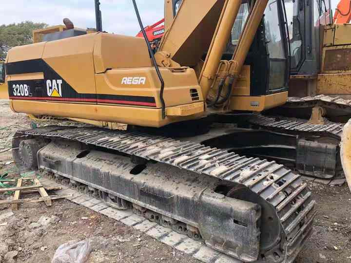 Used Digger CAT 320BL Construction Machinery Construction Digger Used CAT 320BL Cheap Excavator - Kettenbagger: das Bild 5 Used Digger CAT 320BL Construction Machinery Construction Digger Used CAT 320BL Cheap Excavator - Kettenbagger: das Bild 5