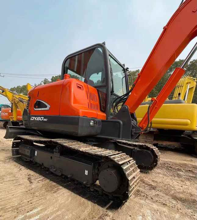 Used Doosan DX60-9c Excavator | Low Hours | Robust Undercarriage | Global Shipping | Discounted Price - Minibagger: das Bild 2 Used Doosan DX60-9c Excavator | Low Hours | Robust Undercarriage | Global Shipping | Discounted Price - Minibagger: das Bild 2