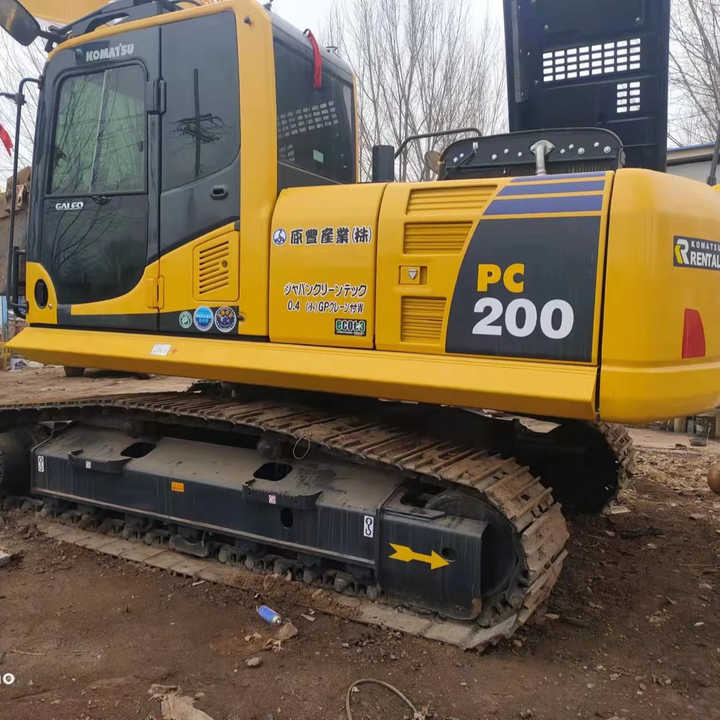 Used Good Quality Japan Original PC200-8 in Good Condition PC200-8 Komatsu - Kettenbagger: das Bild 1 Used Good Quality Japan Original PC200-8 in Good Condition PC200-8 Komatsu - Kettenbagger: das Bild 1
