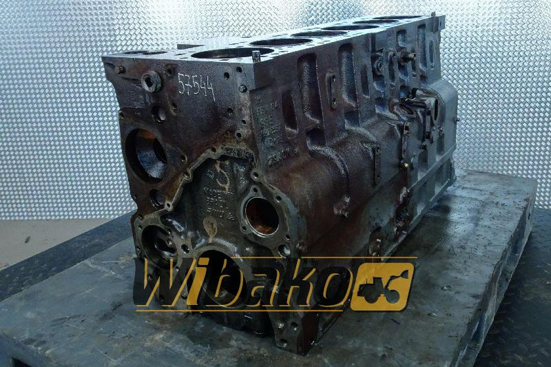 Crankcase for engine Case 6T-830 3926567 - Kurbelgehäuse für Baumaschine: das Bild 1 Crankcase for engine Case 6T-830 3926567 - Kurbelgehäuse für Baumaschine: das Bild 1
