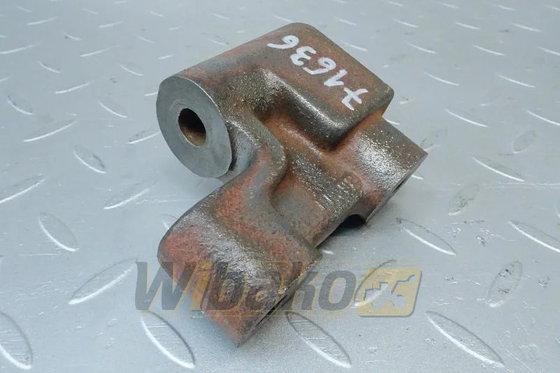 Deutz 02249876R - Motorlager für Baumaschine: das Bild 1 Deutz 02249876R - Motorlager für Baumaschine: das Bild 1