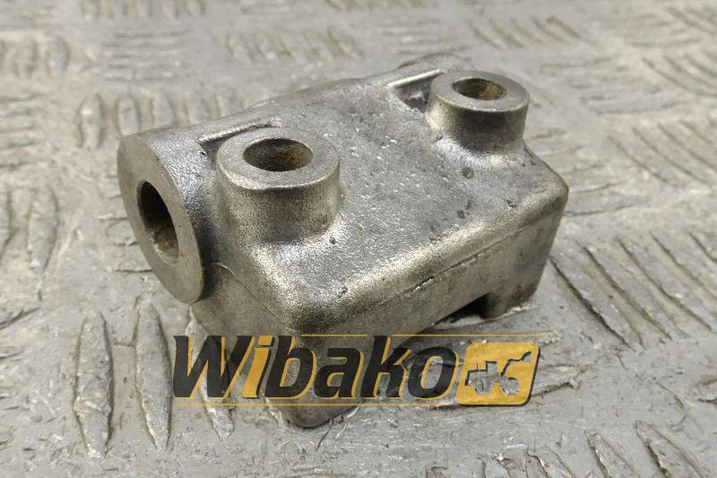 Wspornik alternatora Iveco 4600128 - Lichtmaschine für Baumaschine: das Bild 1 Wspornik alternatora Iveco 4600128 - Lichtmaschine für Baumaschine: das Bild 1