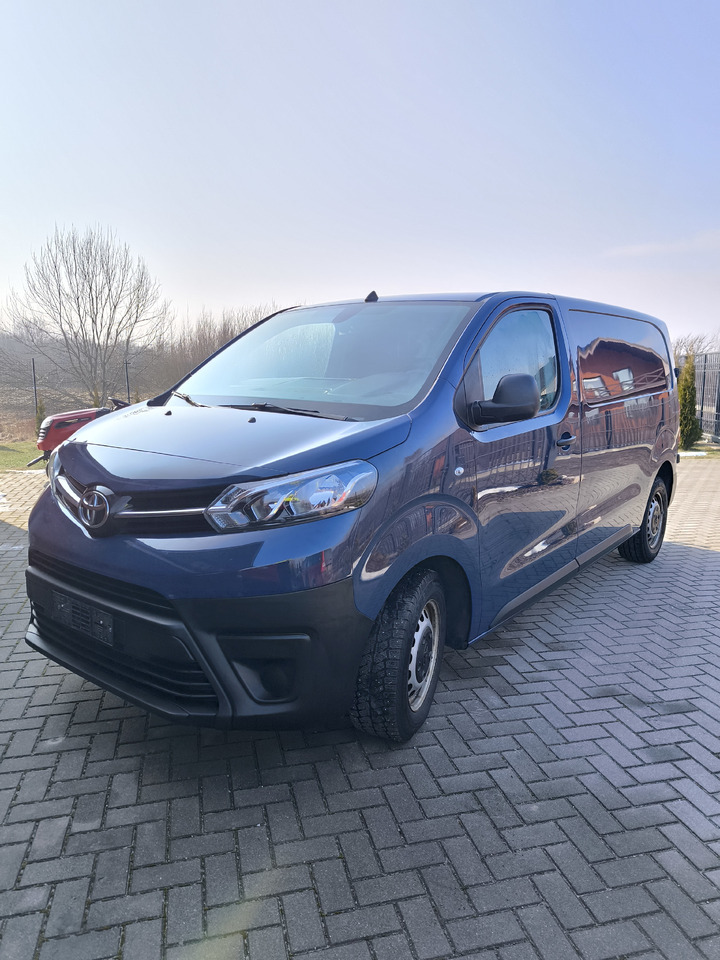Toyota Proace - Kastenwagen: das Bild 2 Toyota Proace - Kastenwagen: das Bild 2