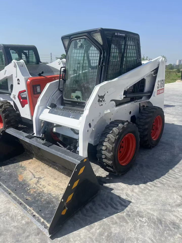 BOBCAT S160 - Kompaktlader: das Bild 2 BOBCAT S160 - Kompaktlader: das Bild 2