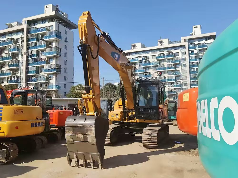 CATERPILLAR 315D - Kettenbagger: das Bild 4 CATERPILLAR 315D - Kettenbagger: das Bild 4