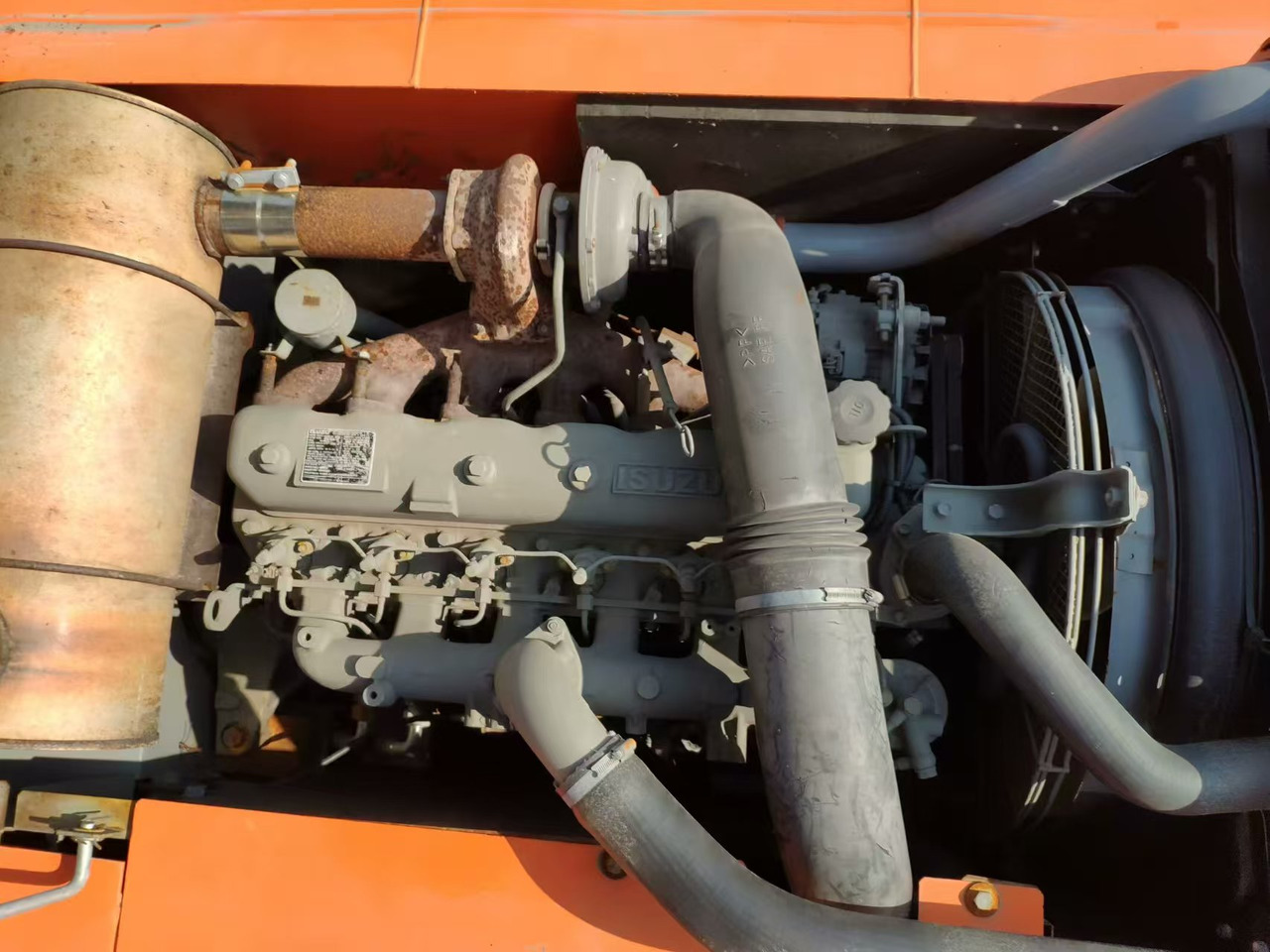 HITACHI ZX120 - Kettenbagger: das Bild 5 HITACHI ZX120 - Kettenbagger: das Bild 5
