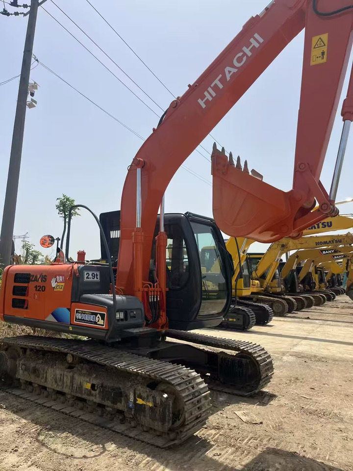 HITACHI ZX120 - Kettenbagger: das Bild 3 HITACHI ZX120 - Kettenbagger: das Bild 3
