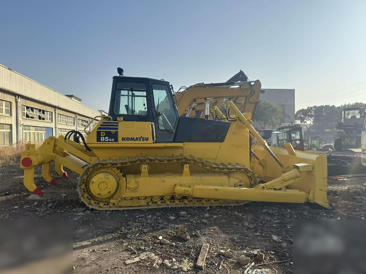 KOMATSU D85EX - Bulldozer: das Bild 3 KOMATSU D85EX - Bulldozer: das Bild 3