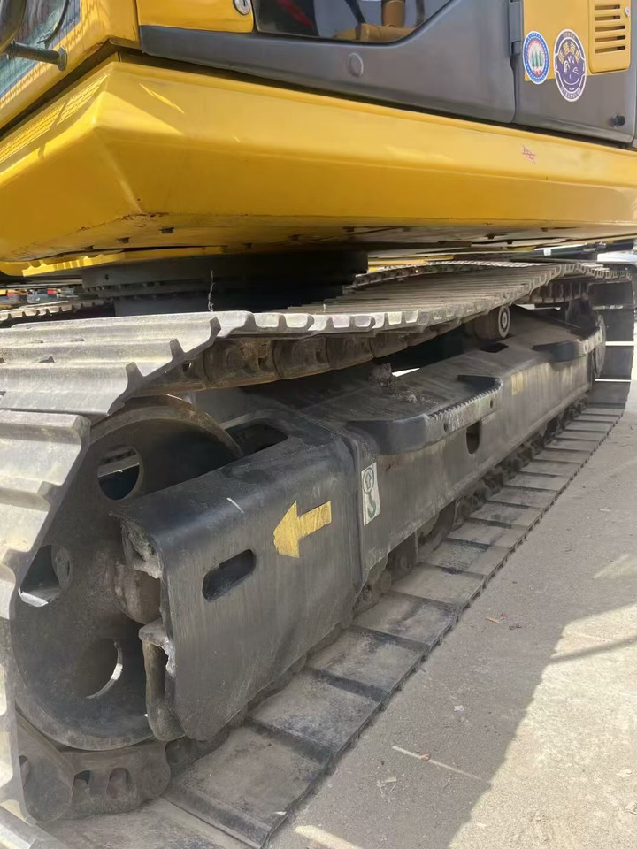Kettenbagger KOMATSU pc130-7: das Bild 18