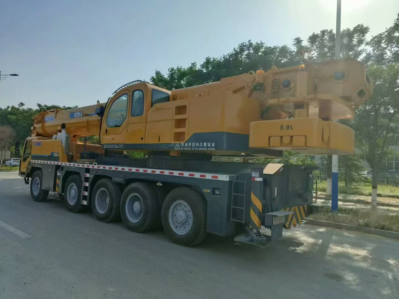 XCMG 100-ton - Mobilkran: das Bild 3 XCMG 100-ton - Mobilkran: das Bild 3