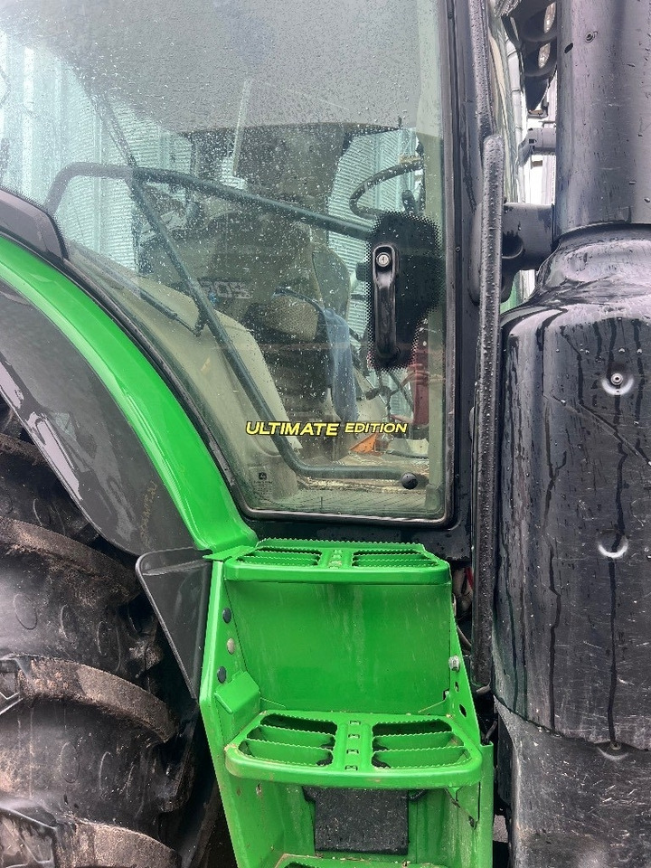 John Deere 6215 R Ultimate - Traktor: das Bild 5 John Deere 6215 R Ultimate - Traktor: das Bild 5