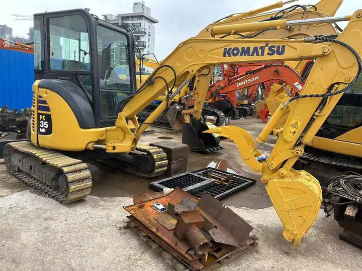 CE/EPA Certified! Komatsu Pc 35 Used Excavator komatsu Pc35 Mini 3 Ton Crawler Excavator with Rubber Track for Sale - Minibagger: das Bild 4 CE/EPA Certified! Komatsu Pc 35 Used Excavator komatsu Pc35 Mini 3 Ton Crawler Excavator with Rubber Track for Sale - Minibagger: das Bild 4