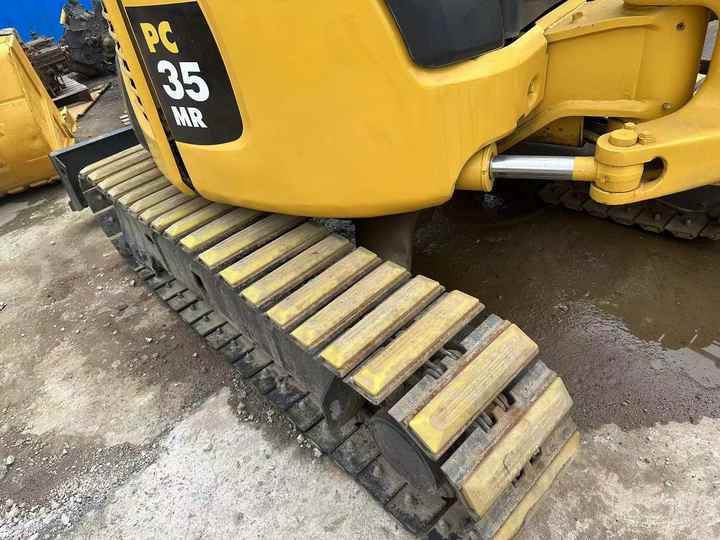 CE/EPA Certified! Komatsu Pc 35 Used Excavator komatsu Pc35 Mini 3 Ton Crawler Excavator with Rubber Track for Sale - Minibagger: das Bild 5 CE/EPA Certified! Komatsu Pc 35 Used Excavator komatsu Pc35 Mini 3 Ton Crawler Excavator with Rubber Track for Sale - Minibagger: das Bild 5