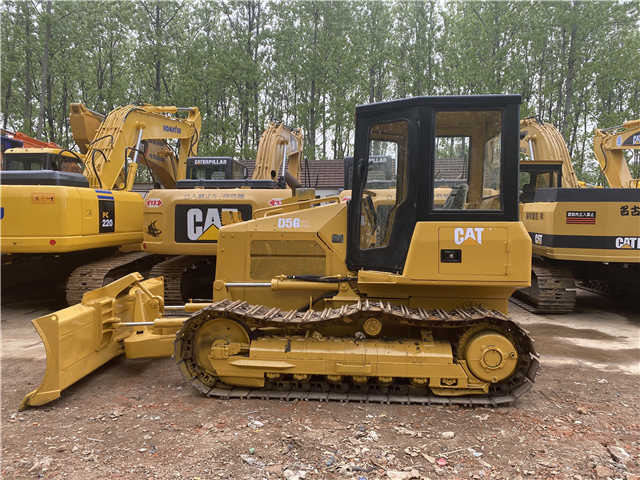 Caterpillar Used D5 Bulldozer , CAT D5g D5h D5k with Ripper , CAT D4h D5h D6h D7h - Bulldozer: das Bild 4 Caterpillar Used D5 Bulldozer , CAT D5g D5h D5k with Ripper , CAT D4h D5h D6h D7h - Bulldozer: das Bild 4