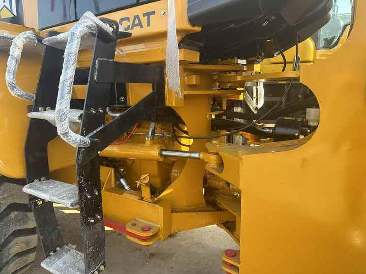 Excellent Condition Cat Brand 950h Wheel Loader on Sale Used Cat950 966 Wheel Loader in Stock Cheap Price - Radlader: das Bild 5 Excellent Condition Cat Brand 950h Wheel Loader on Sale Used Cat950 966 Wheel Loader in Stock Cheap Price - Radlader: das Bild 5